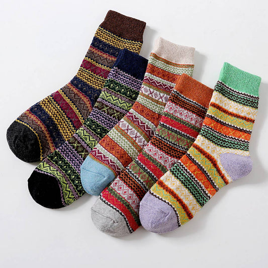 5 PAIRS OF COLOR MATCHING MID LENGTH COTTON SOCKS_CWMS0681