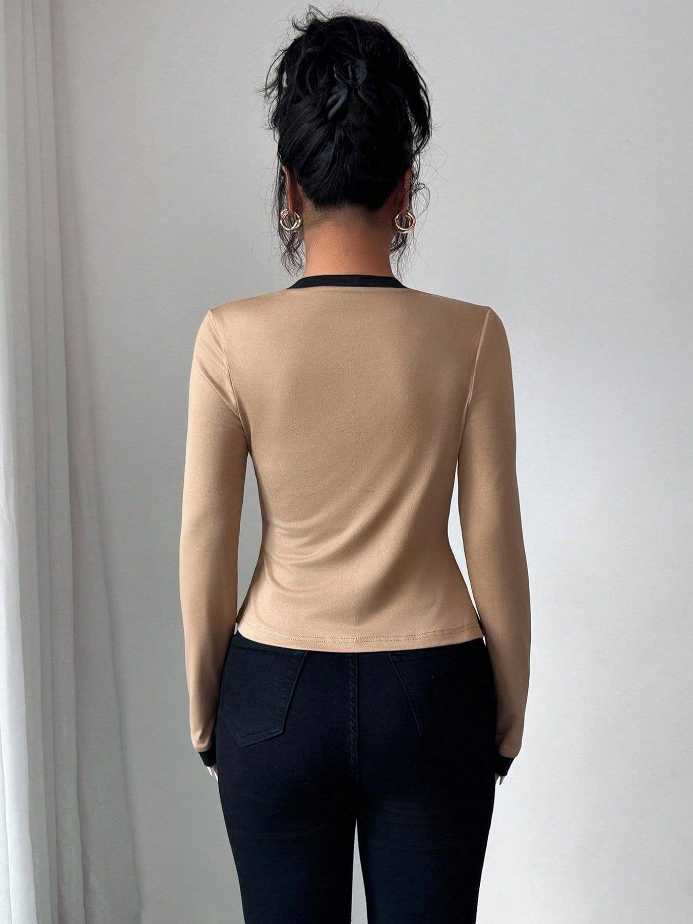 Elegant knitted patchwork cardigan and vest set