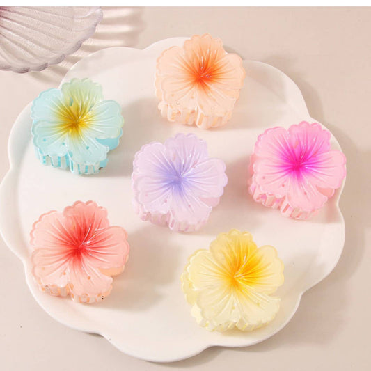 Gradient Flower Hair Claw - Elegant Summer Style