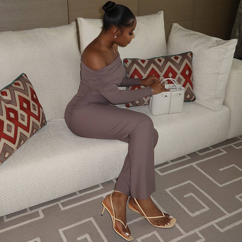 CASUAL SOLID COLOR PLEATED SHOULDER TOP ONESIE