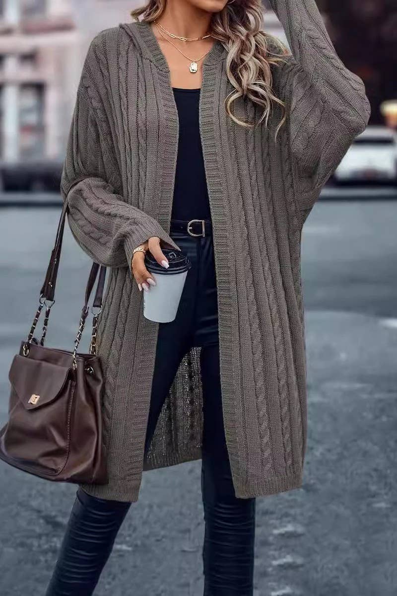 Casual cardigan sweater with long sleeves