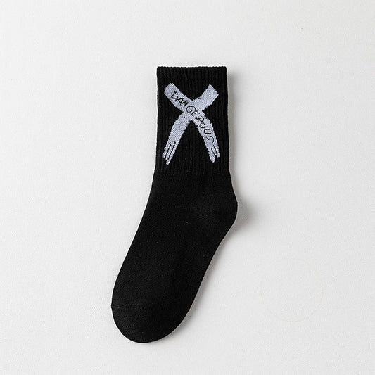 CWMS02737_UNISEX ATHLETIC CREW SOCKS BLACK WHITE
