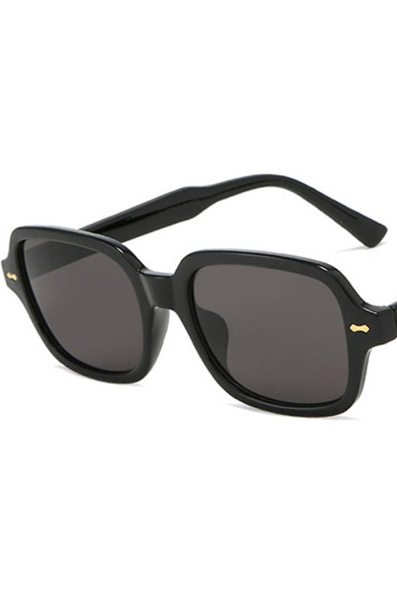 IRREGULAR SUNGLASSES
