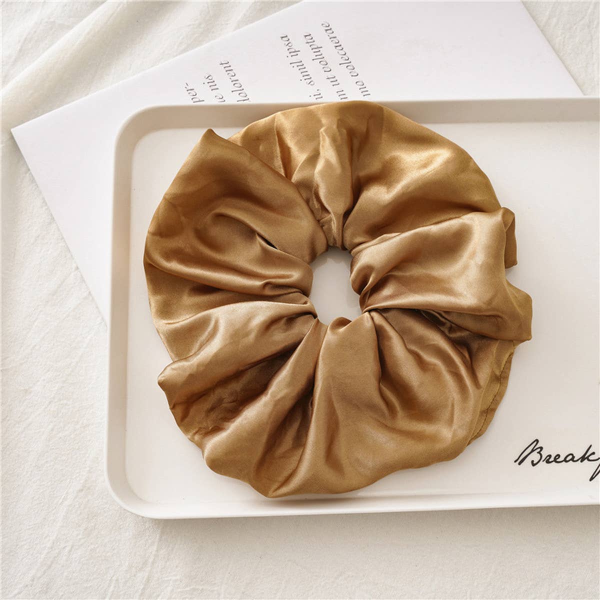 FASHIONABLE WIDE-BRIMMED HAIR TIE_CWAHA0845