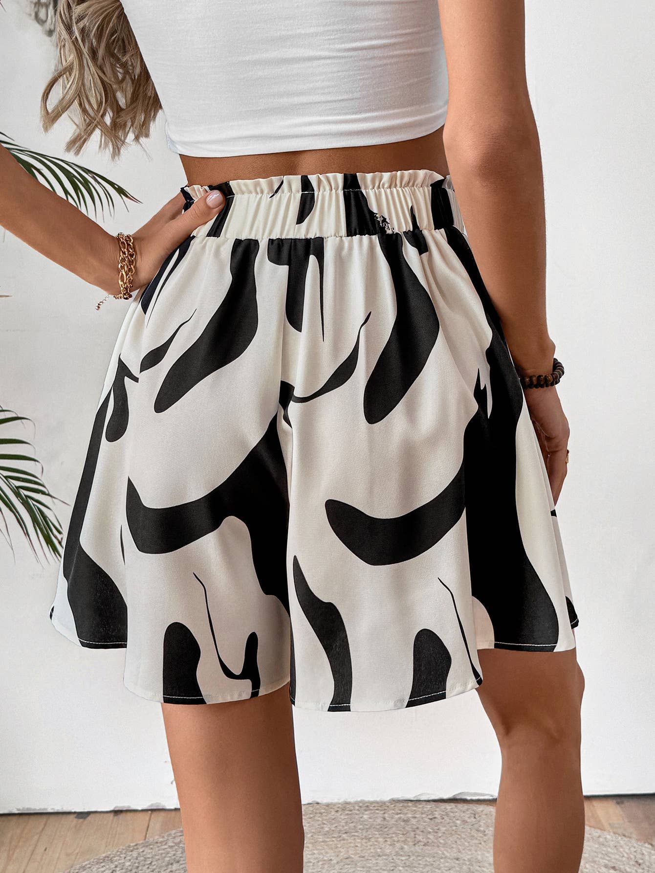 Color-blocking printed versatile casual shorts