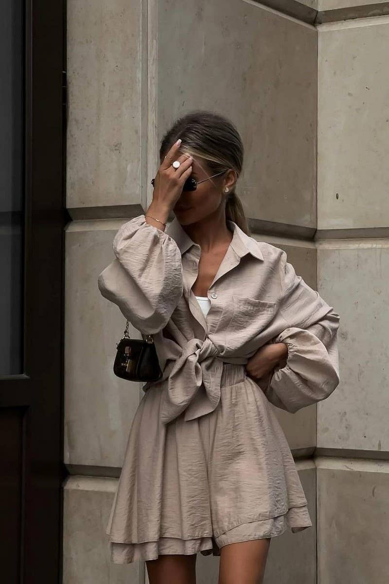 CWSTB1359_LONG-SLEEVED TOP AND RUFFLED SHORTS SET