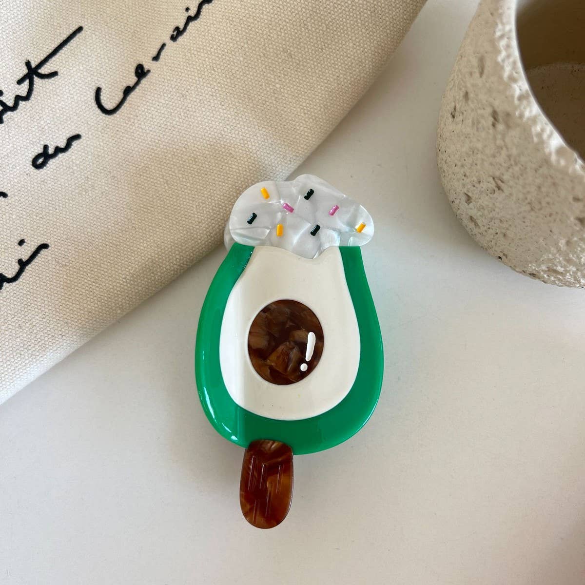 CWAHA07736_CUTE POPSICLE STRAWBERRY CHOCOLATE HAIR CLAW