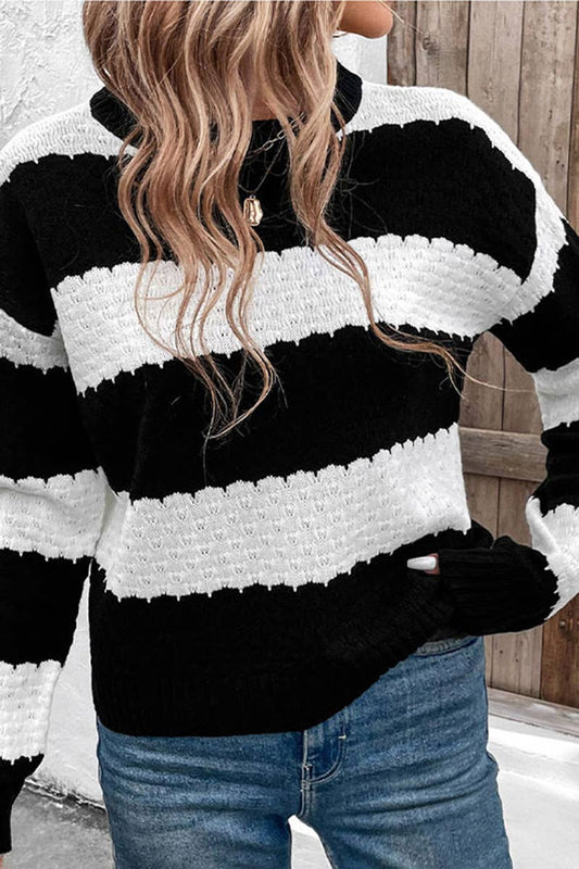CWOSWL6827_BLACK AND WHITE STRIPED KNITTED PULLOVER SWEATER