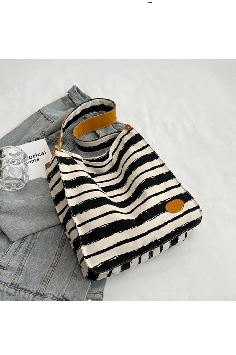 STRIPE PATTERN CASUAL SHOULDER BAG_CWAB0512