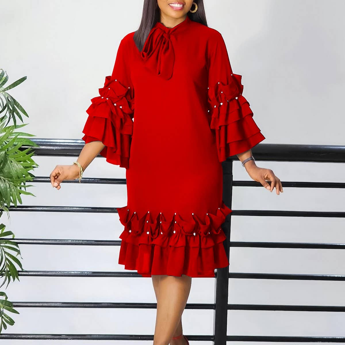FASHIONABLE TIE-STRAP MULTI-LAYER RUFFLE DRESS