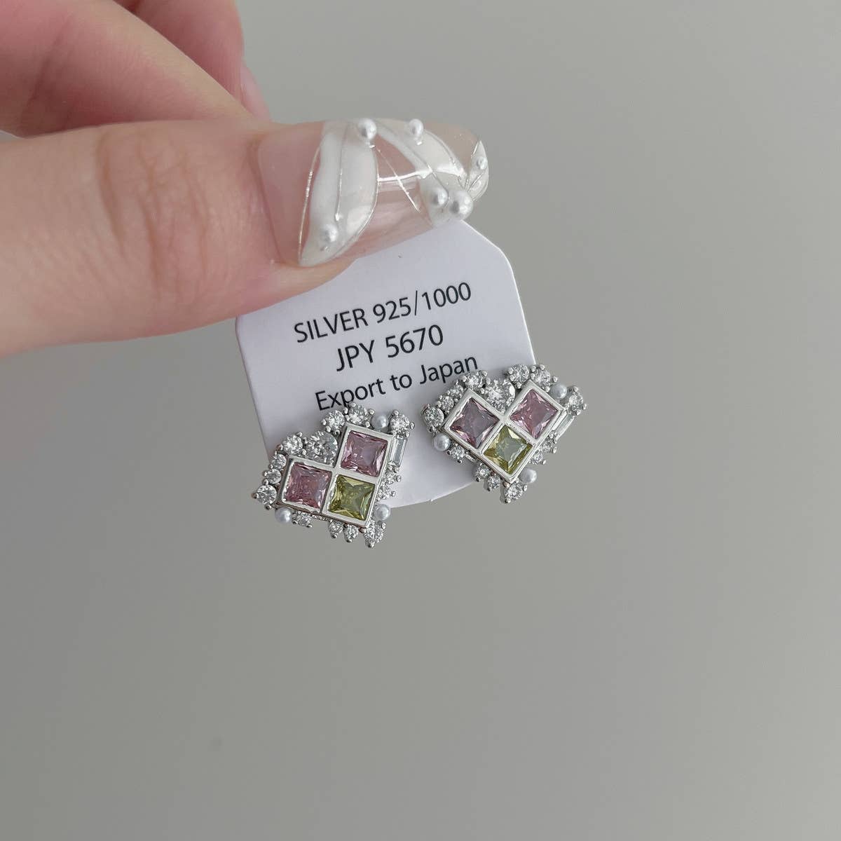 COLORED ZIRCON PEARL HEART EARRINGS