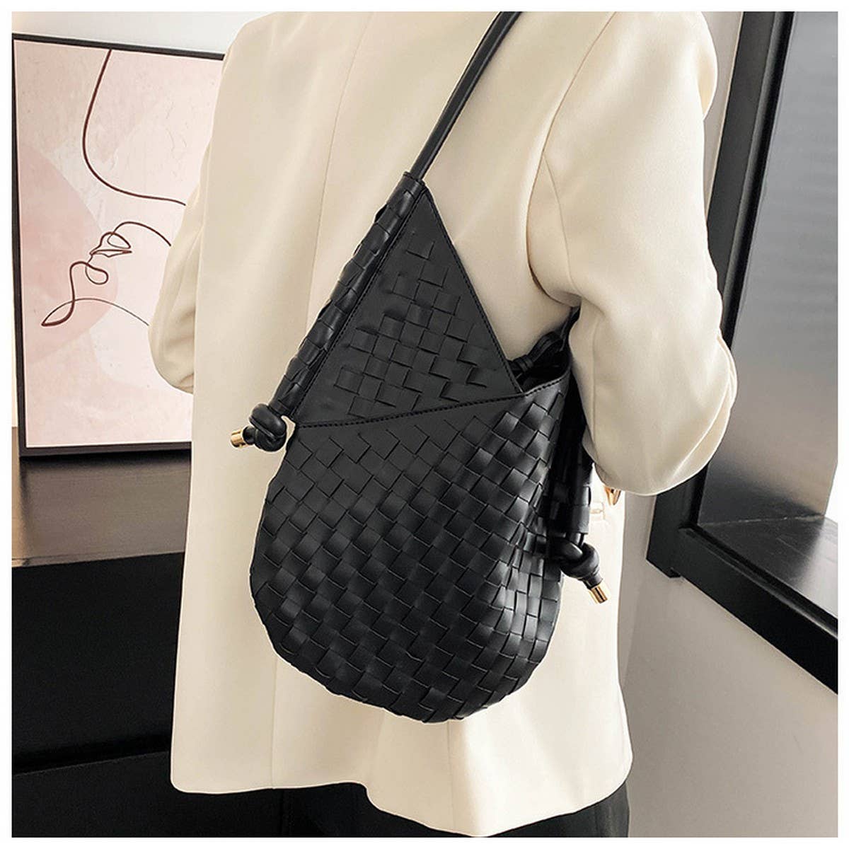 HAND-WOVEN BAG STYLISH STRAW ARMPIT BAG FOR WOMEN_CWAB1913