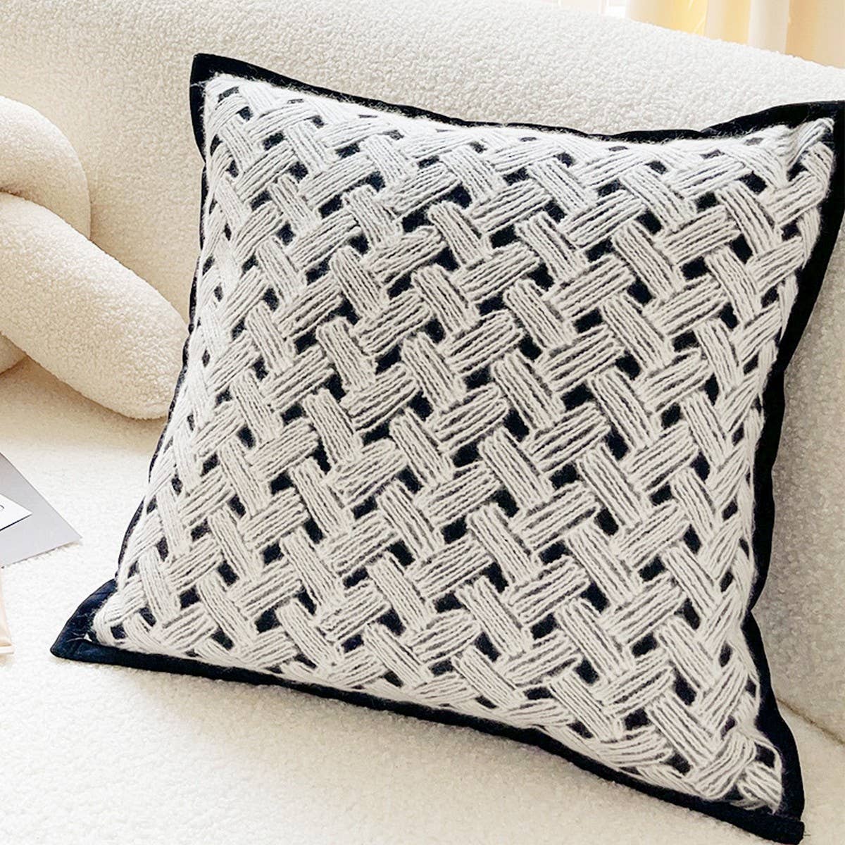 Sofa Pillow Cover for Living Room & Bay Window_CWMM7698