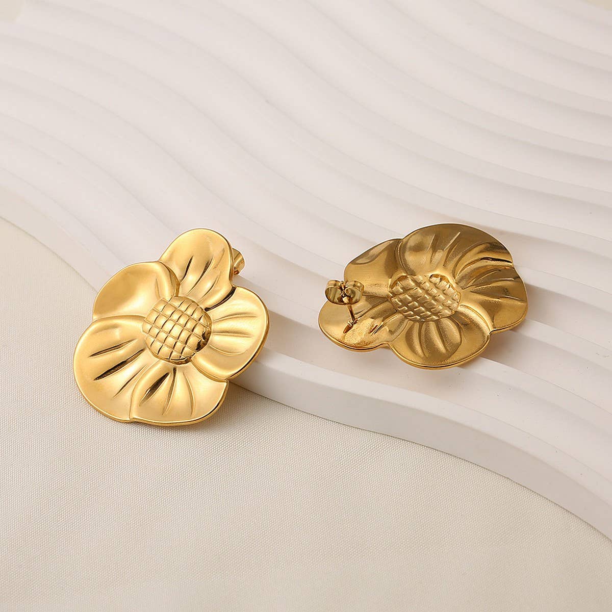 18K Gold-Plated Steel Sunflower Statement Earrings_CWMM8926