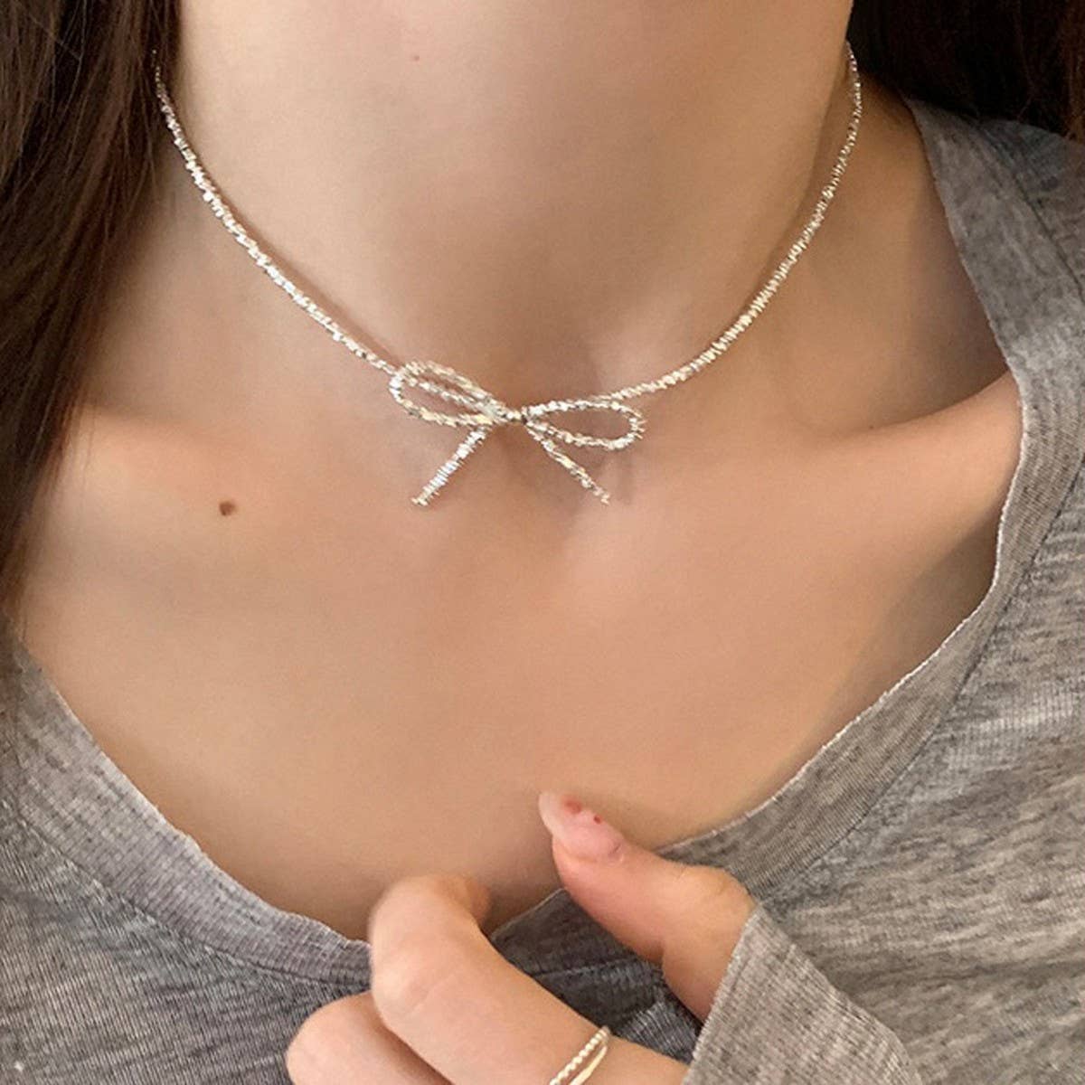 VERSATILE AND FAIRY BOW PENDANT DELICATE NECKLACE
