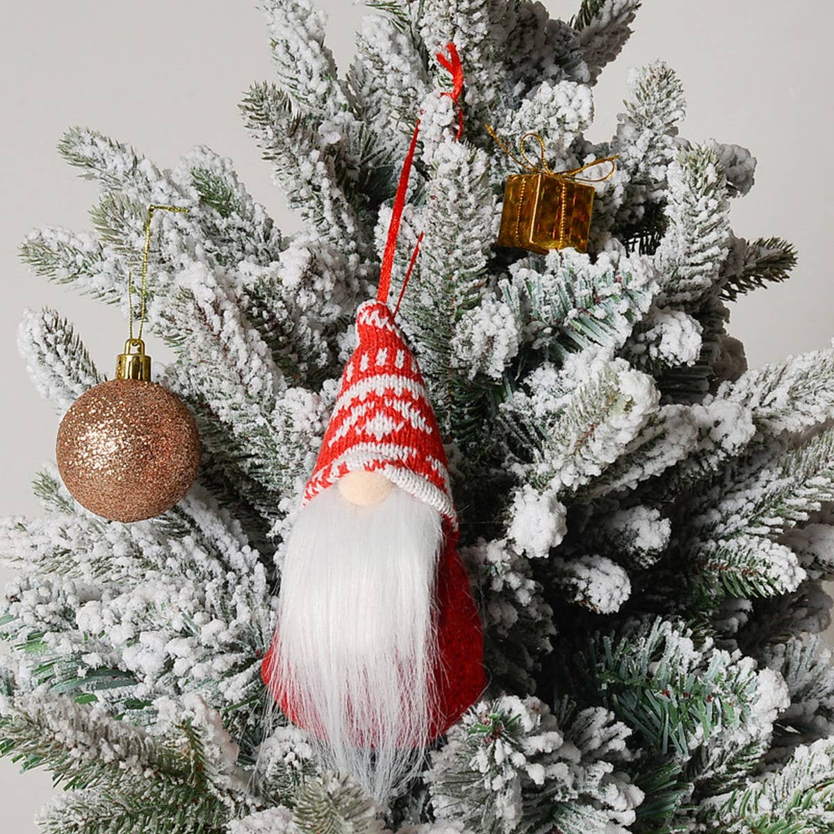 CHRISTMAS DECORATIONS CHRISTMAS TREE ORNAMENTS