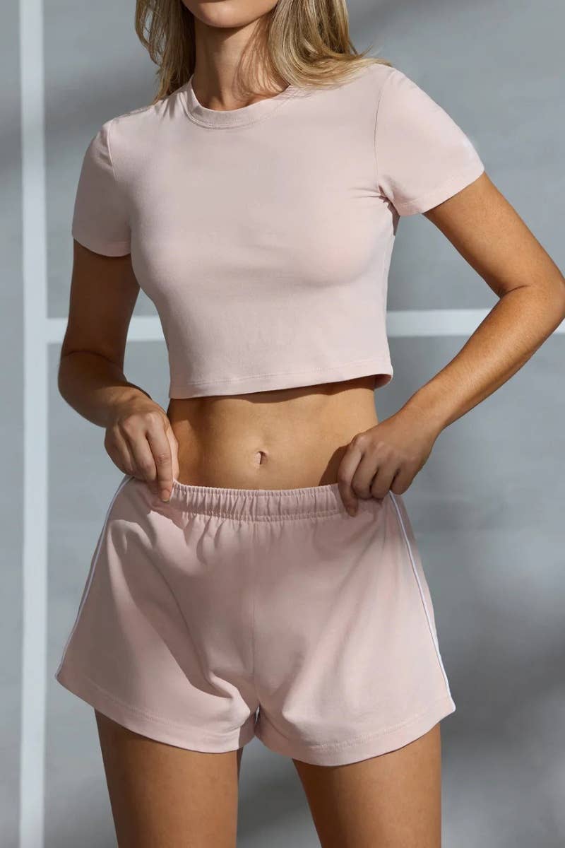 CWSS0507_SHORT SLEEVED CROP TOP AND SHORTS SUIT