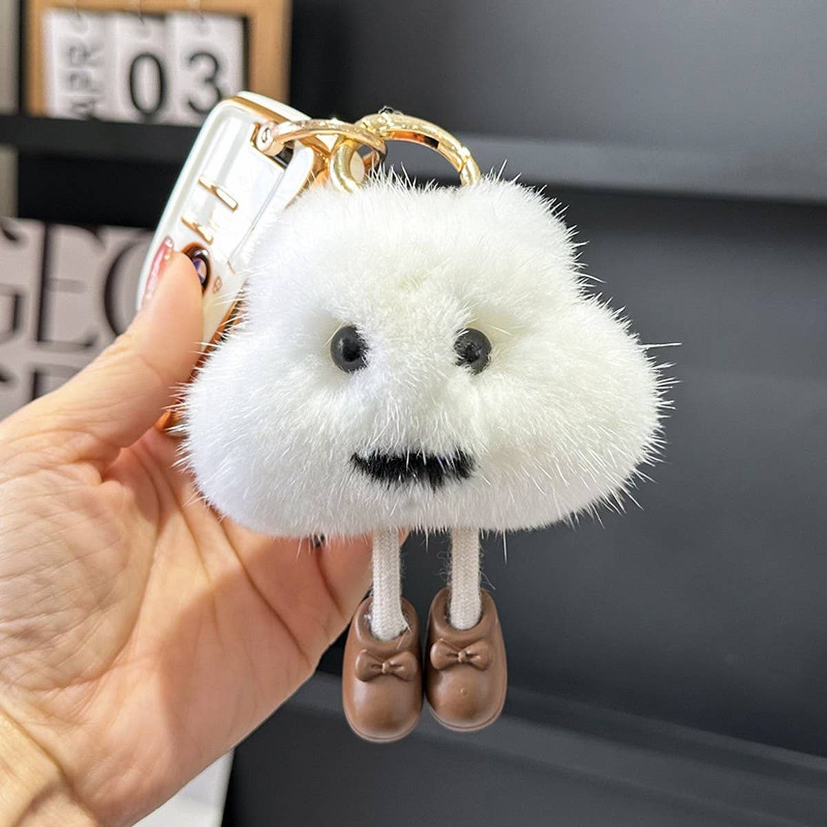 CUTE LITTLE CLOUD CAR KEYCHAIN PENDANT ACCESSORIES