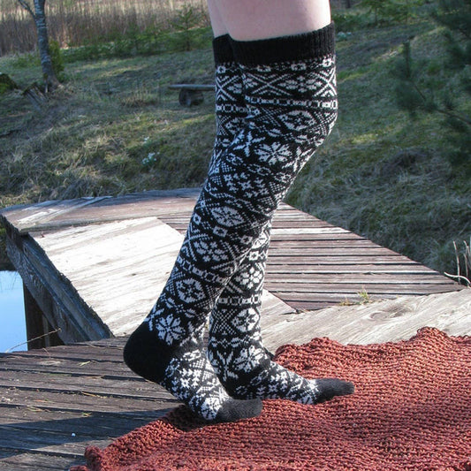 WOMEN'S CHRISTMAS SNOWFLAKE KNEE-HIGH SOCKS