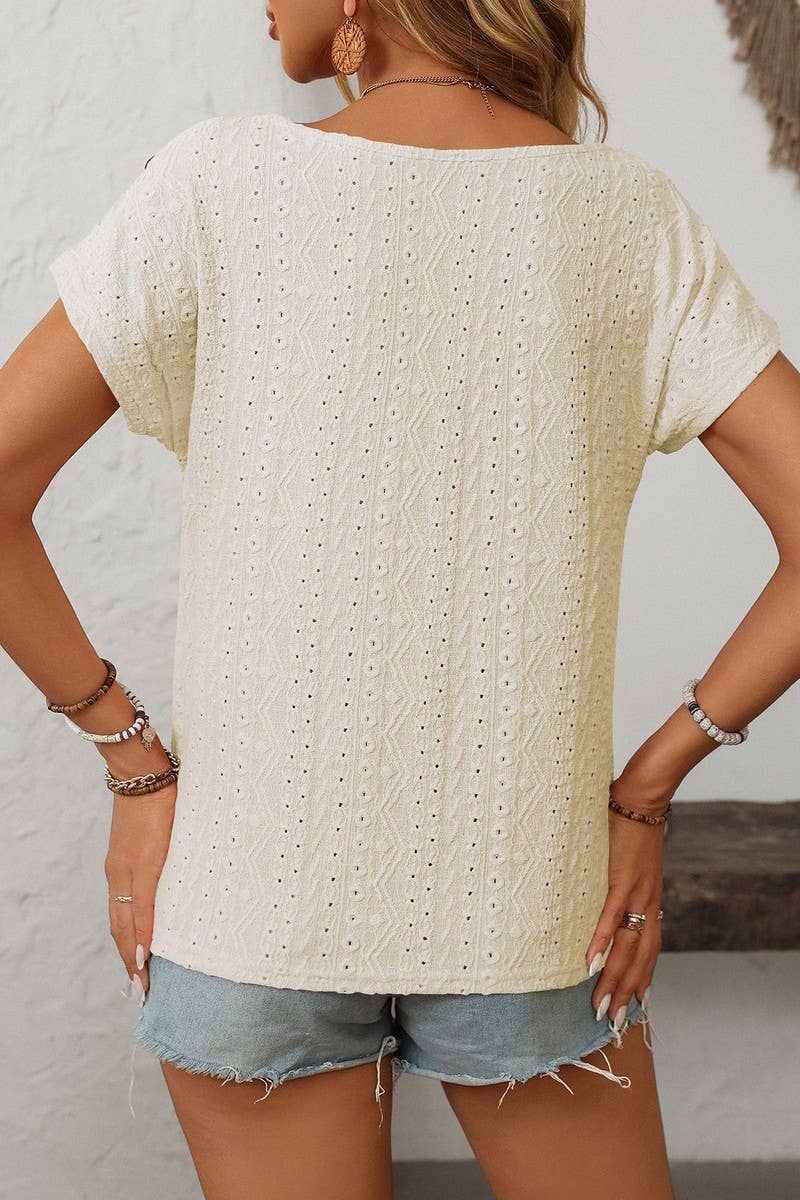 CWTBLS1709_ROUND NECK BUTTON SHORT SLEEVE CUTOUT TOP