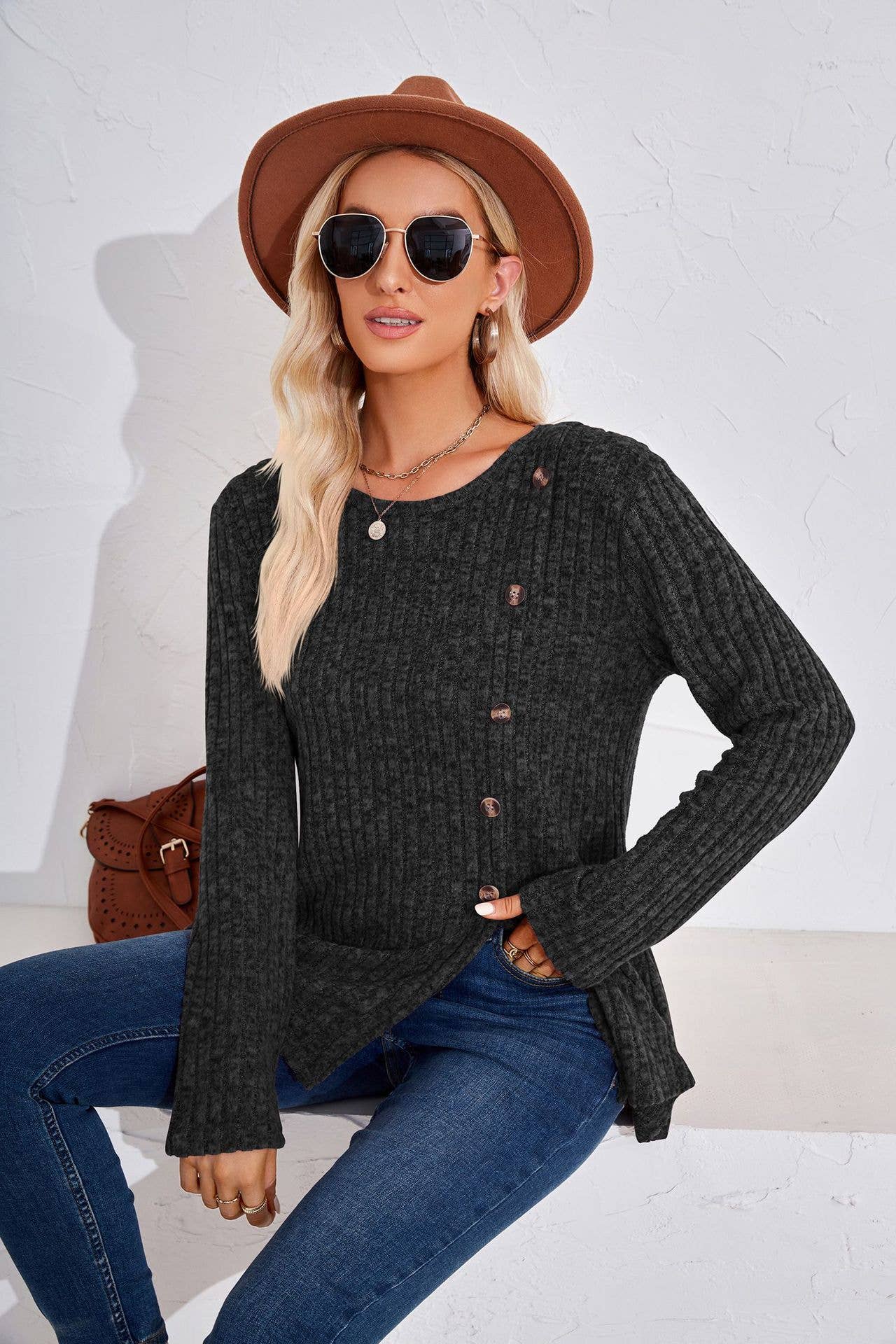 CREW-NECK BUTTON-UP LONG-SLEEVED LOOSE T-SHIRT