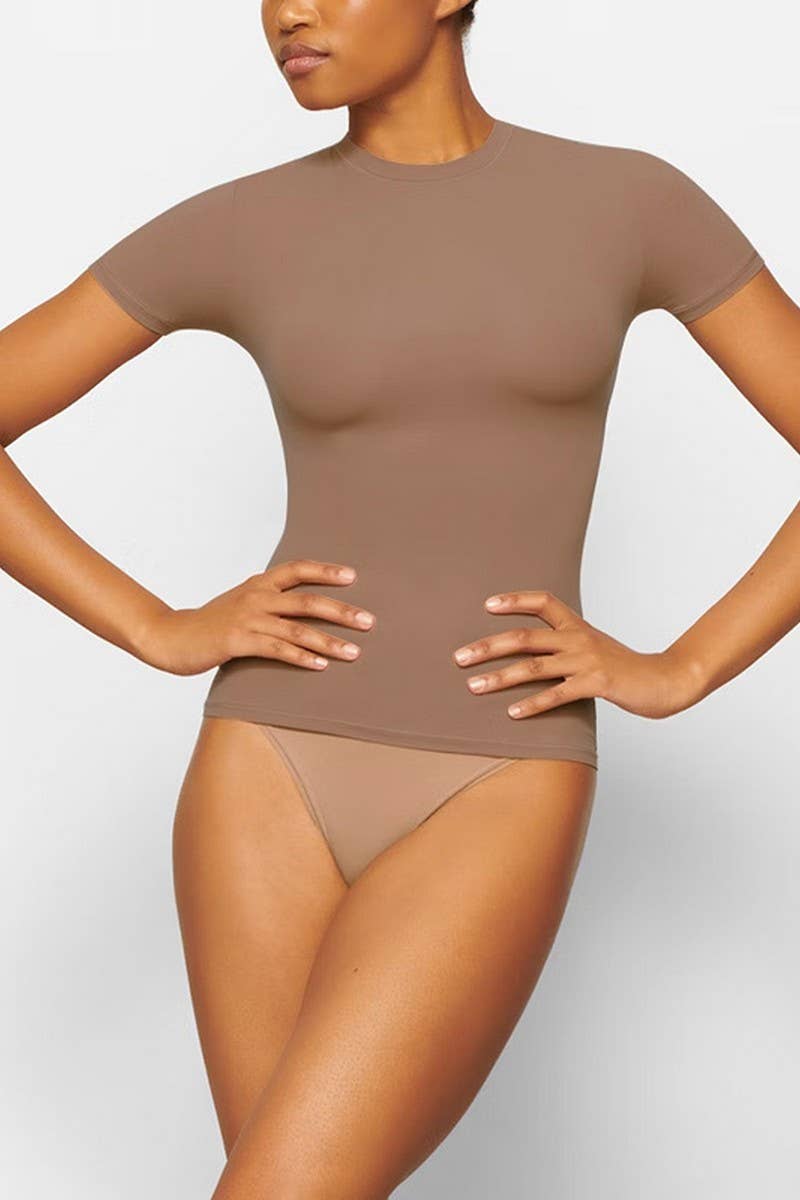 CWTBLS1913_SLIM FIT CROP TOP SEXY GIRL ROUND NECK T-SHIRT