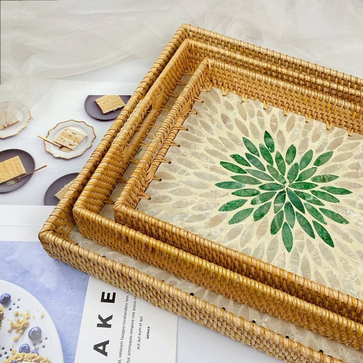 RATTAN WOVEN COLORFUL SHELL TEA TRAY FRUIT TRAY_CWMM4488