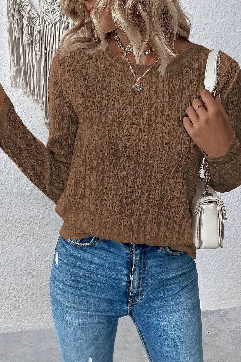 CWTBLL2478_CREW-NECK LONG SLEEVE JACQUARD LACE TOP