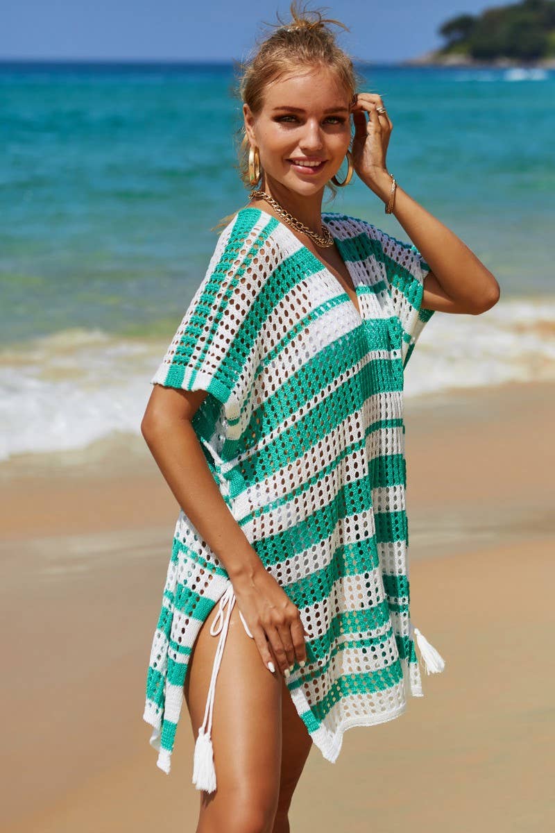 CWOSWS0031_Crochet Bikini Cover V-Neck Beach Top Sweater