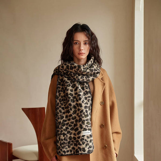 Leopard Jacquard Teddy Fleece Scarf ? Warm