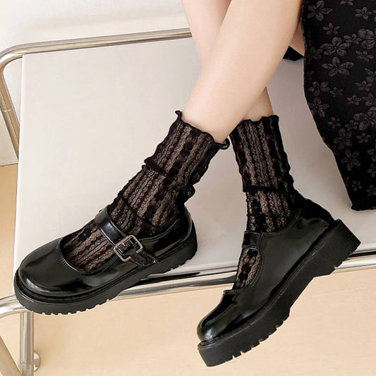 THIN LACE MESH SOCKS VERSATILE MID LENGTH SOCKS