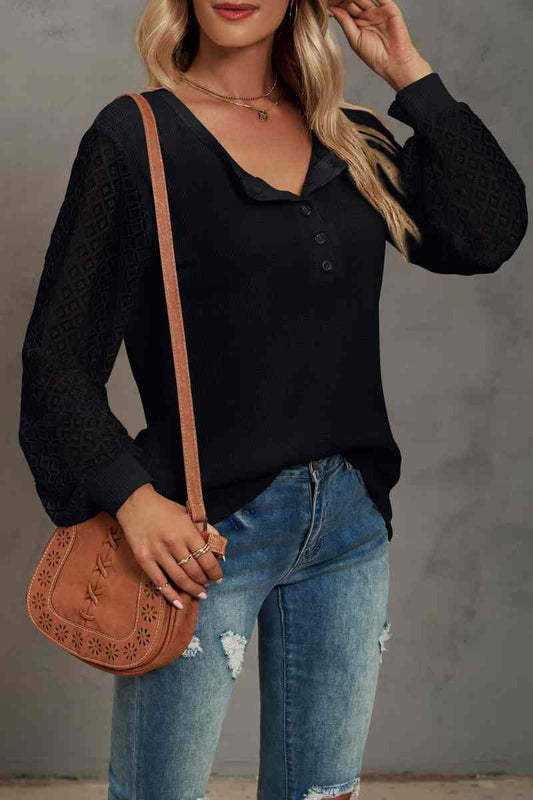 CWTBLL2846_V-NECK BUTTON-LACE PATCHWORK LONG-SLEEVED TOP