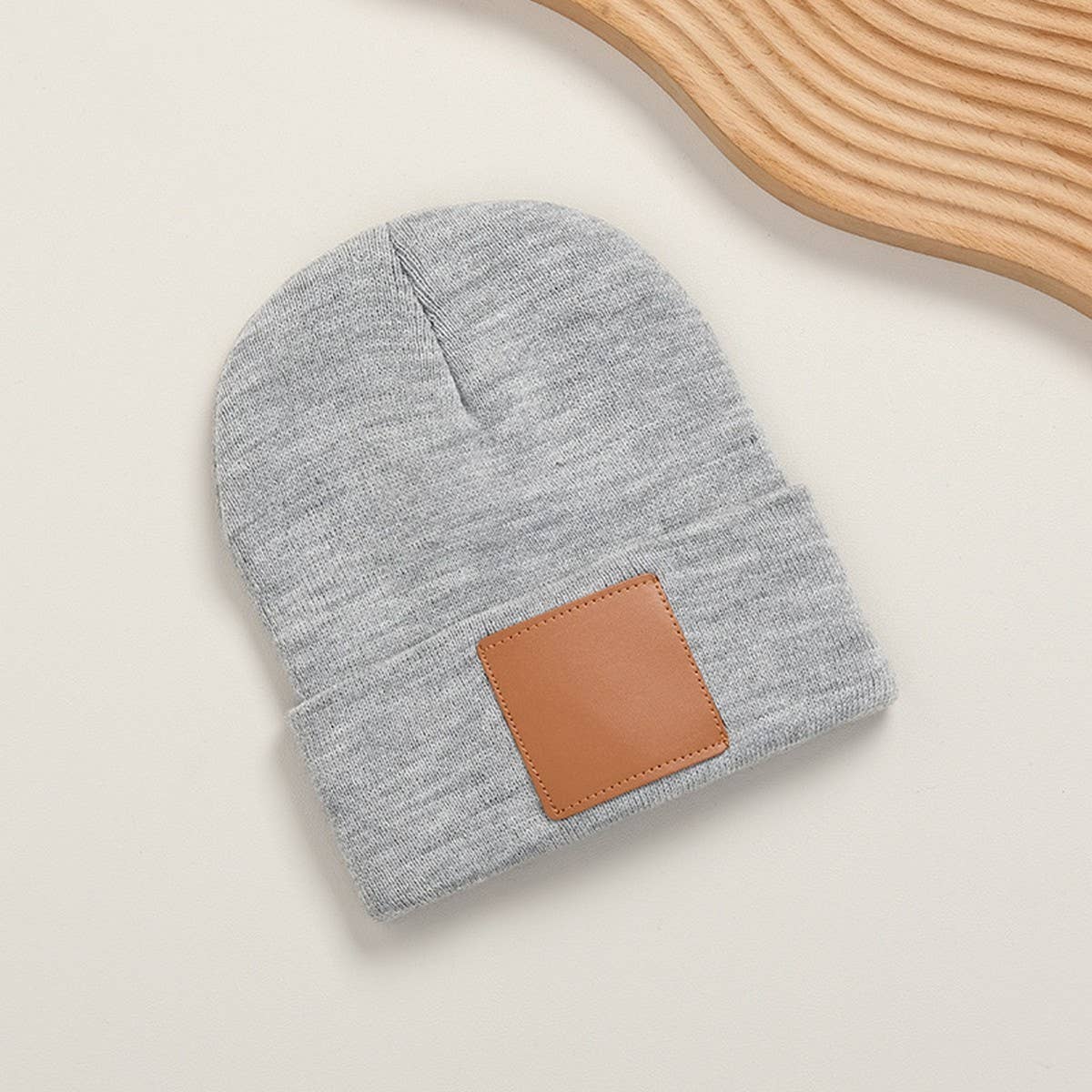 CWAH04345_ LEATHER PATCH KNIT BEANIE HAT UNISEX