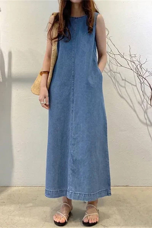 CWDMD3155_ROUND NECK SLEEVELESS POCKET DENIM ROBE DRESS