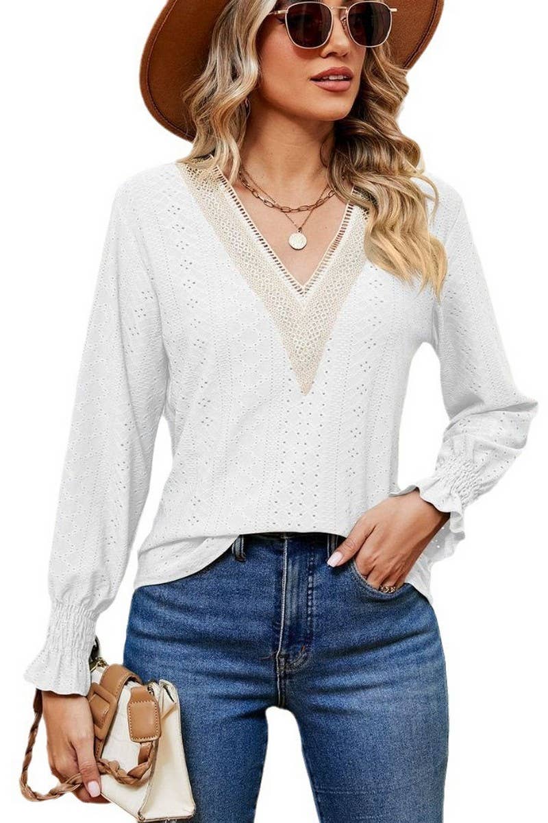 CWTBLL2389_V-NECK LACE STITCHING LONG-SLEEVED PULLOVER