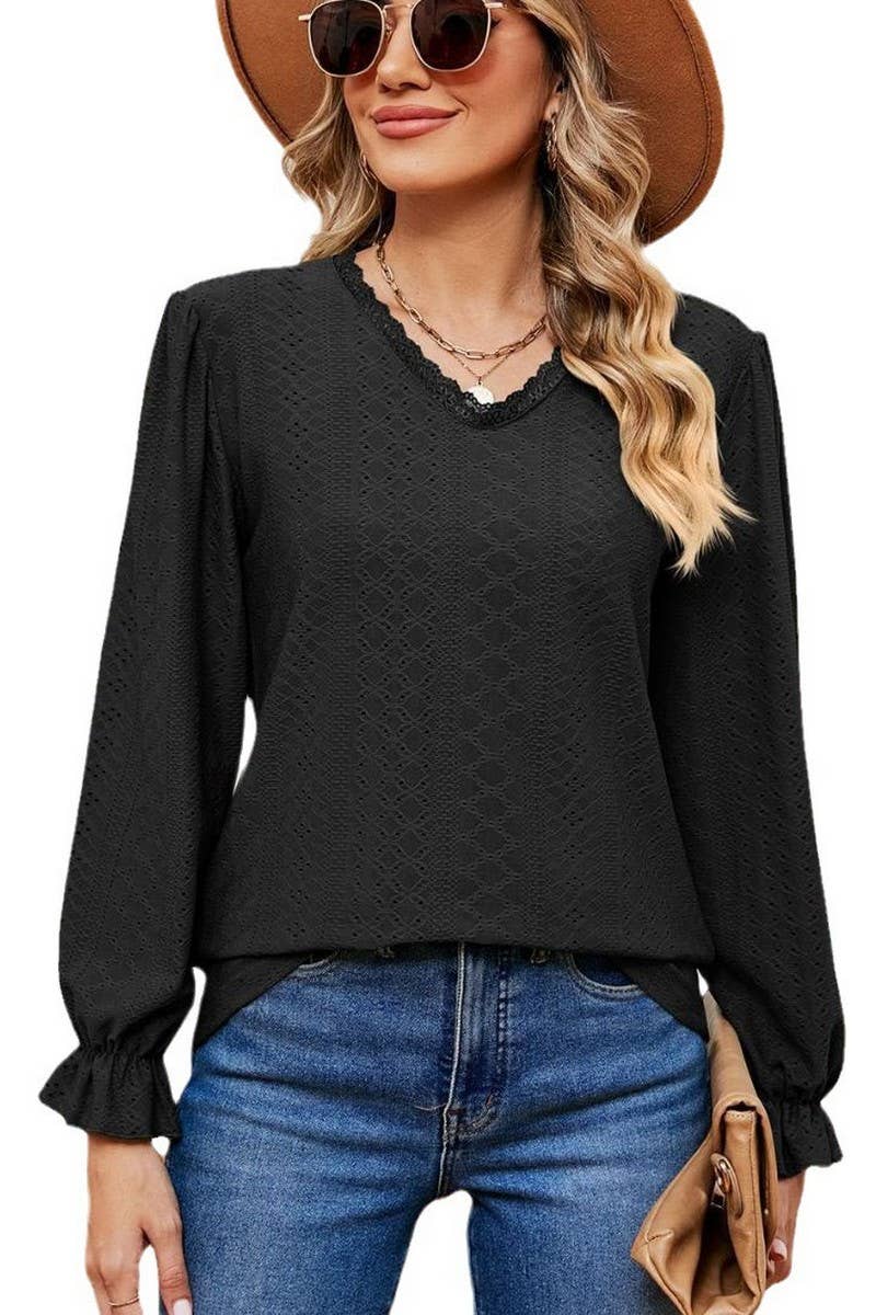 CWTBLL2394_V-NECK LONG-SLEEVED HOLLOW LACE PATCHWORK TOP