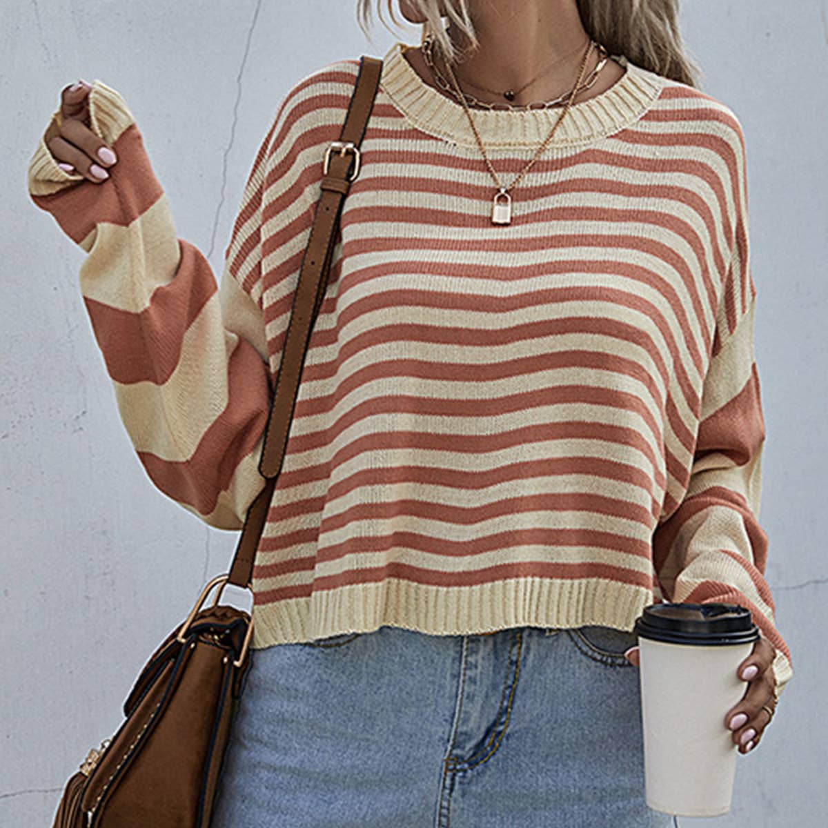 CONTRASTING COLOR STRIPED CREW NECK LOOSE KNIT
