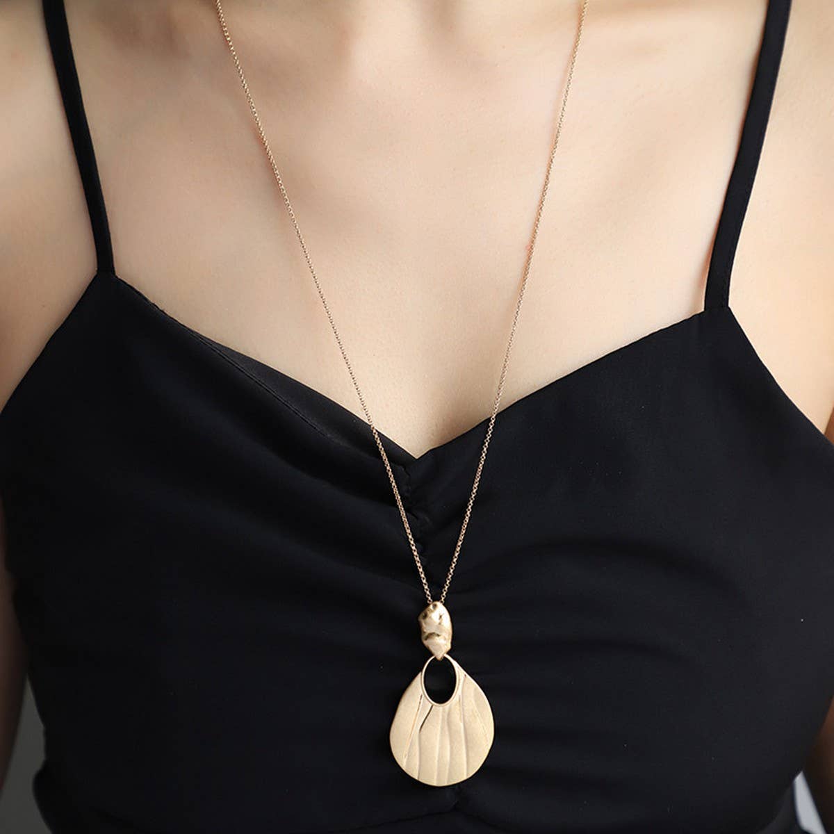 NEW UNIQUE TEXTURE NICHE EARRINGS FASHION SET_CWAJE2904