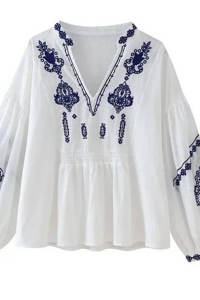 CWTBLL3094_V-NECK EMBROIDERED LOOSE LONG-SLEEVED TOP