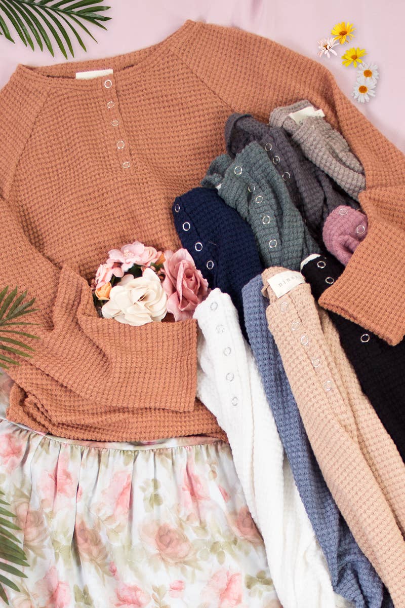 CWTTL1442_Round Neck Long Sleeved Top