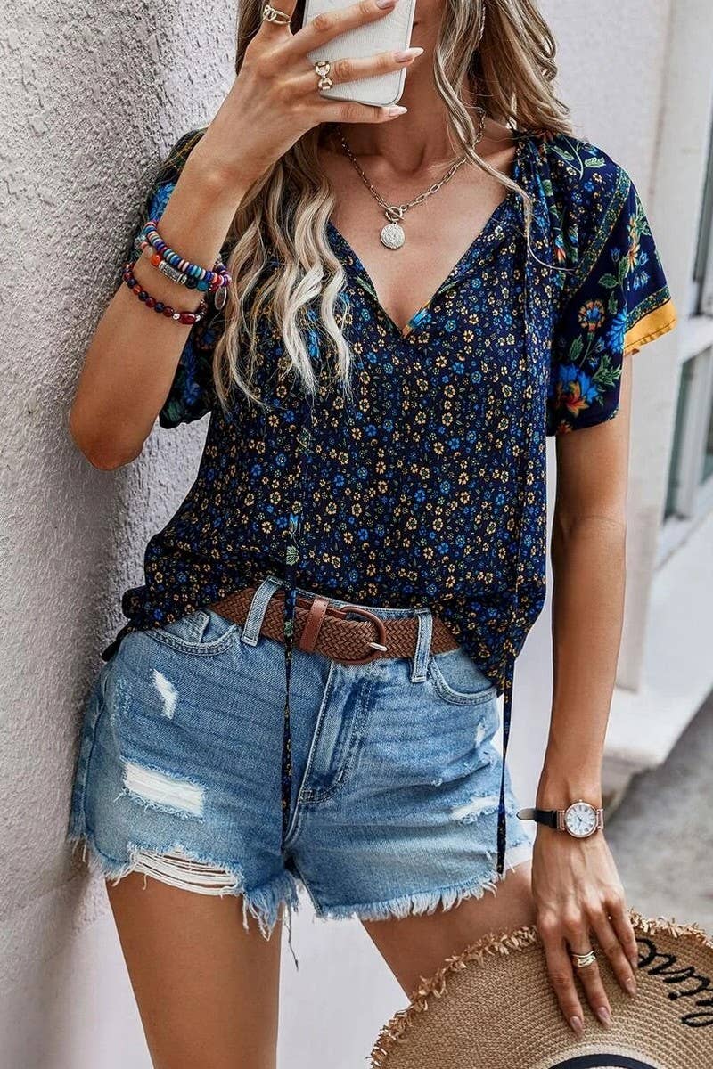 CWTSTS0660_SUMMER V-NECK SMALL FLORAL CASUAL LOOSE SHIRT