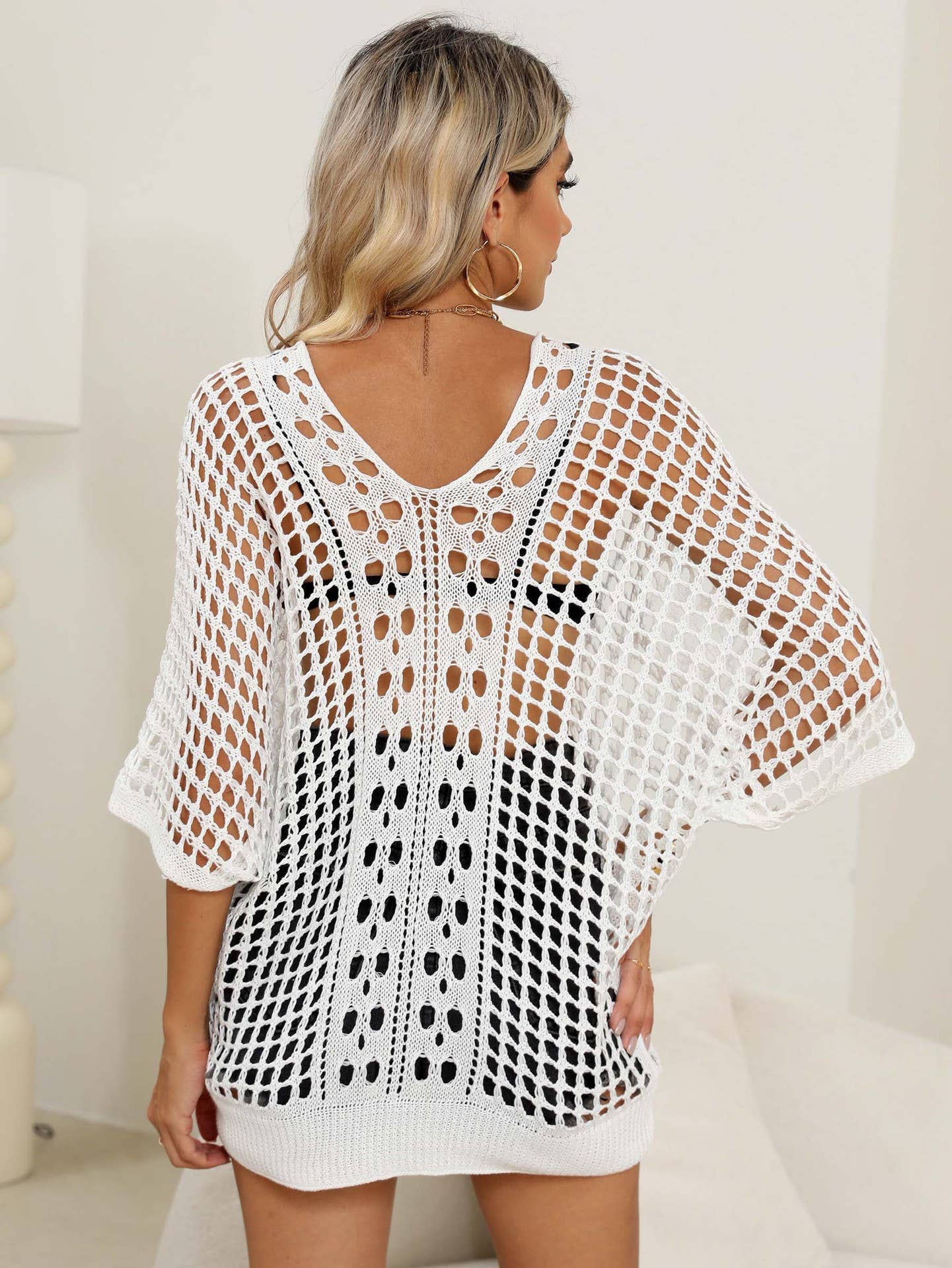 CUT-OUT WOVEN BAT-SLEEVE LOOSE CASUAL TOP