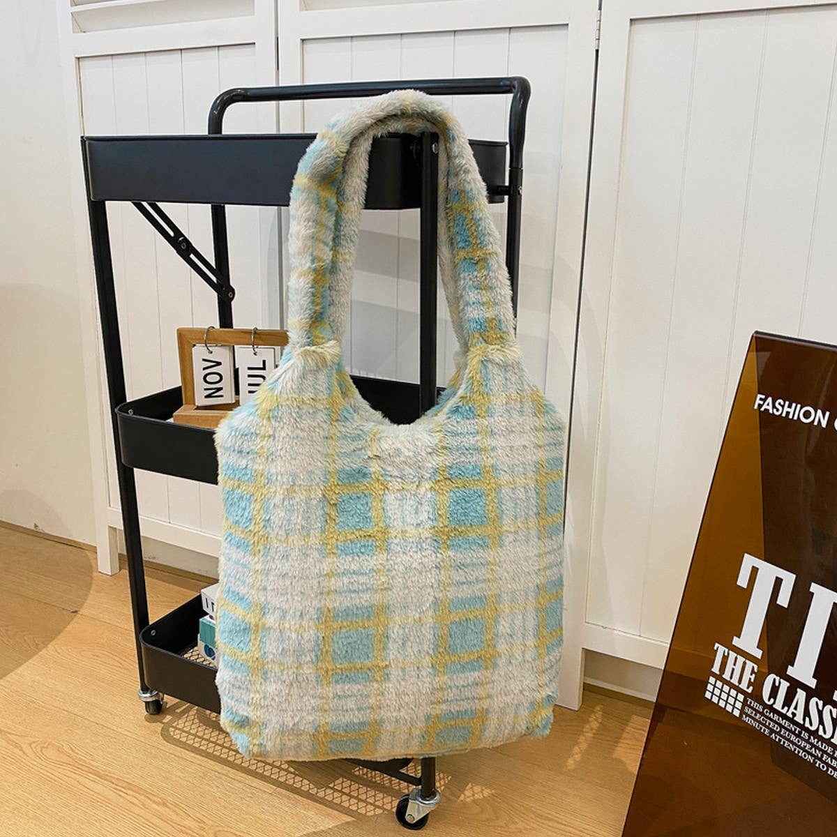 Fluffy Wool Tote Bag  Fashion Shoulder Bag_CUAB00581