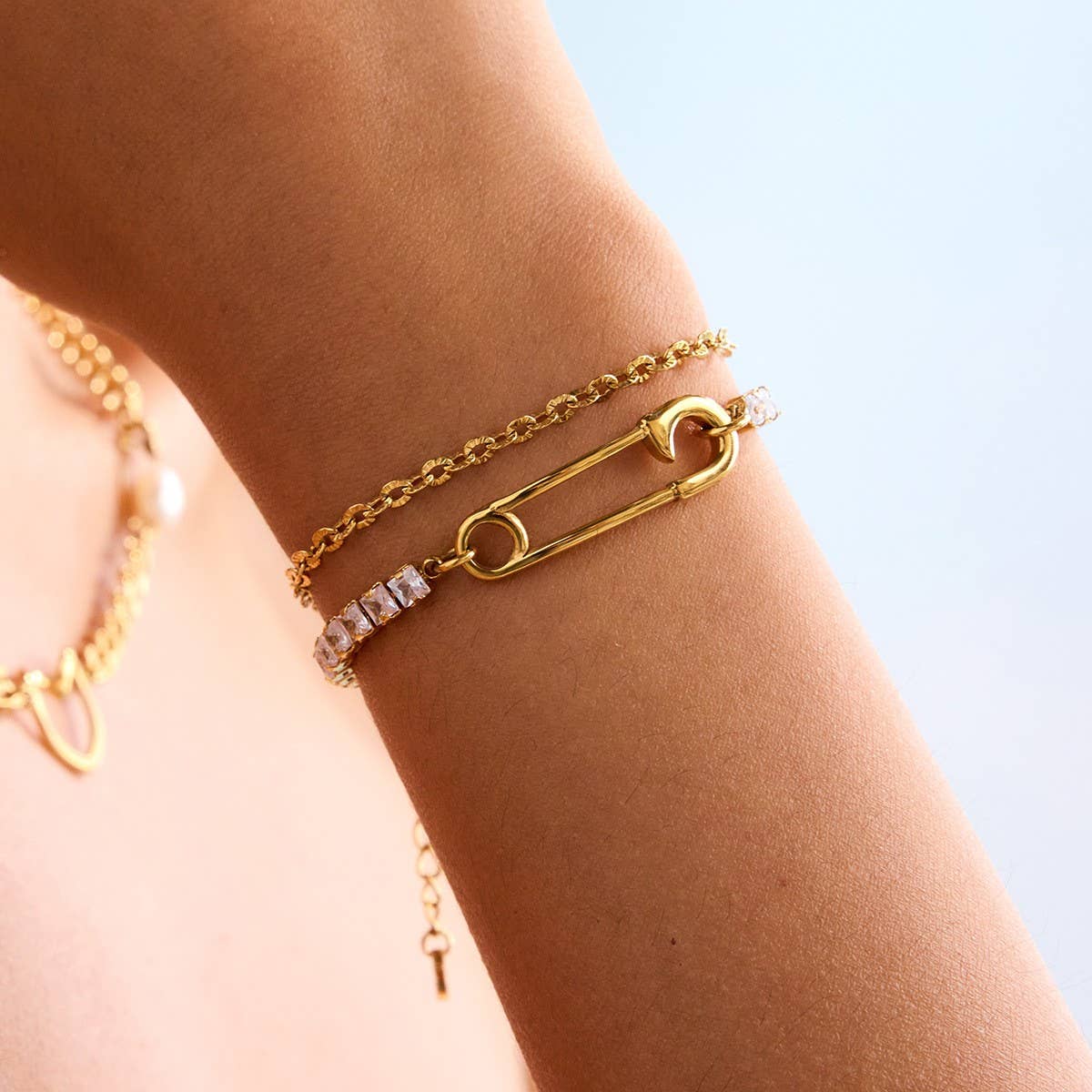 18K Gold Titanium Double Layer Paperclip Bracelet_CWAJE4685