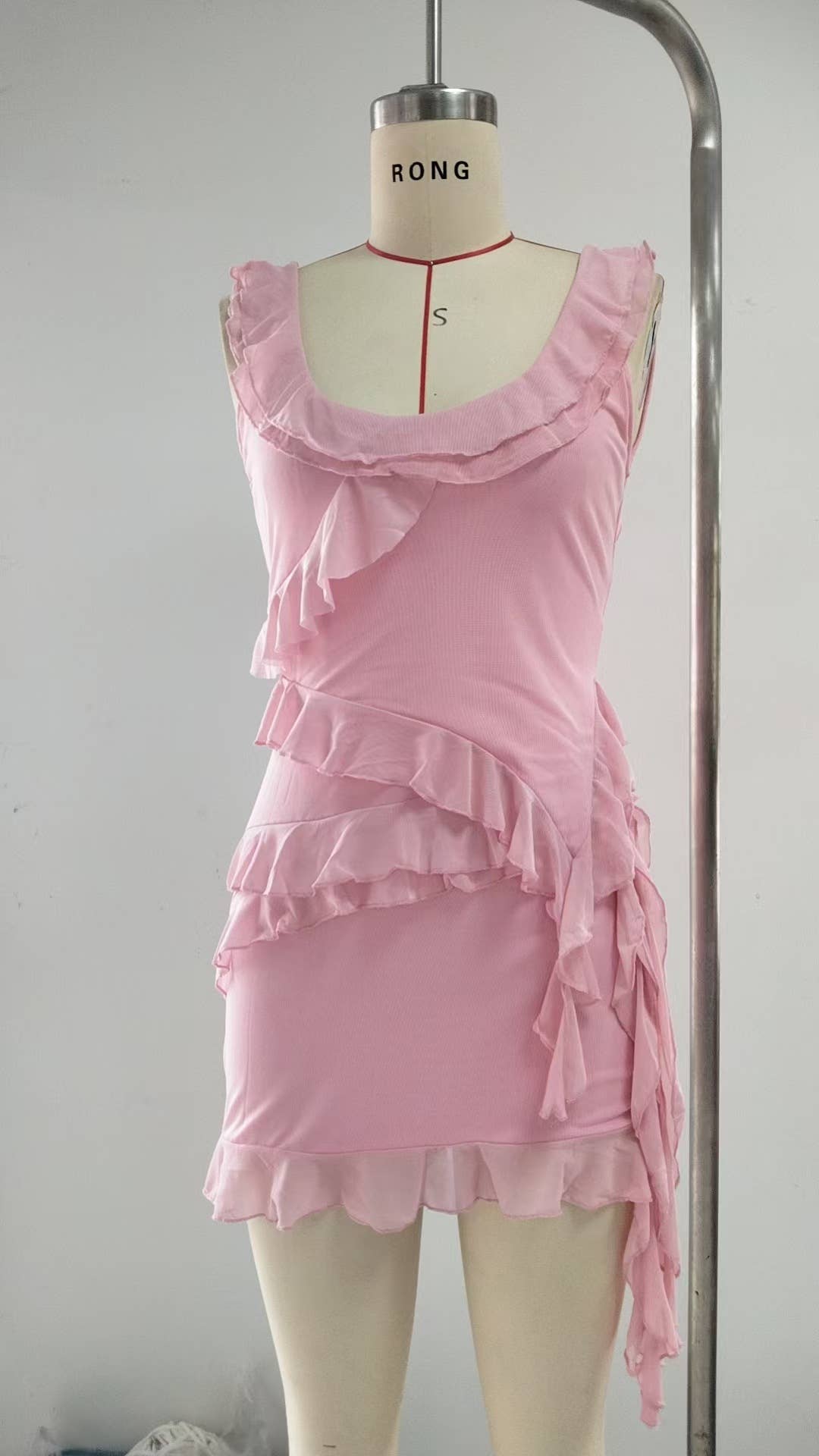 Chiffon deep neck irregular vest short skirt set