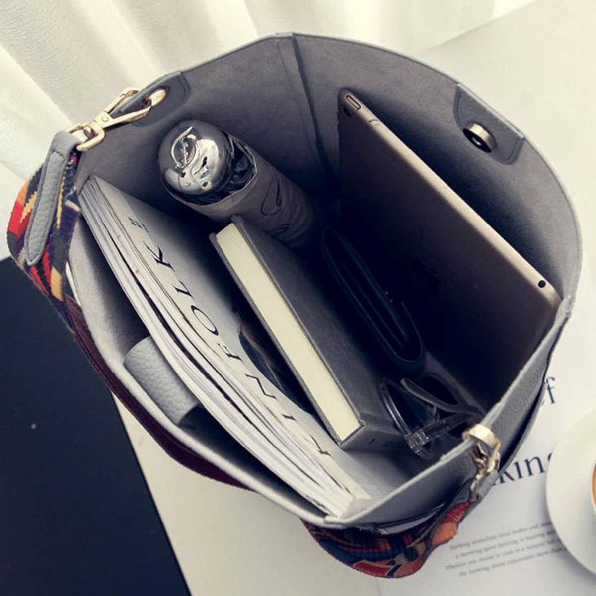 LITCHI PATTERNED LARGE CAPACITY HANDBAG_CWAB1383