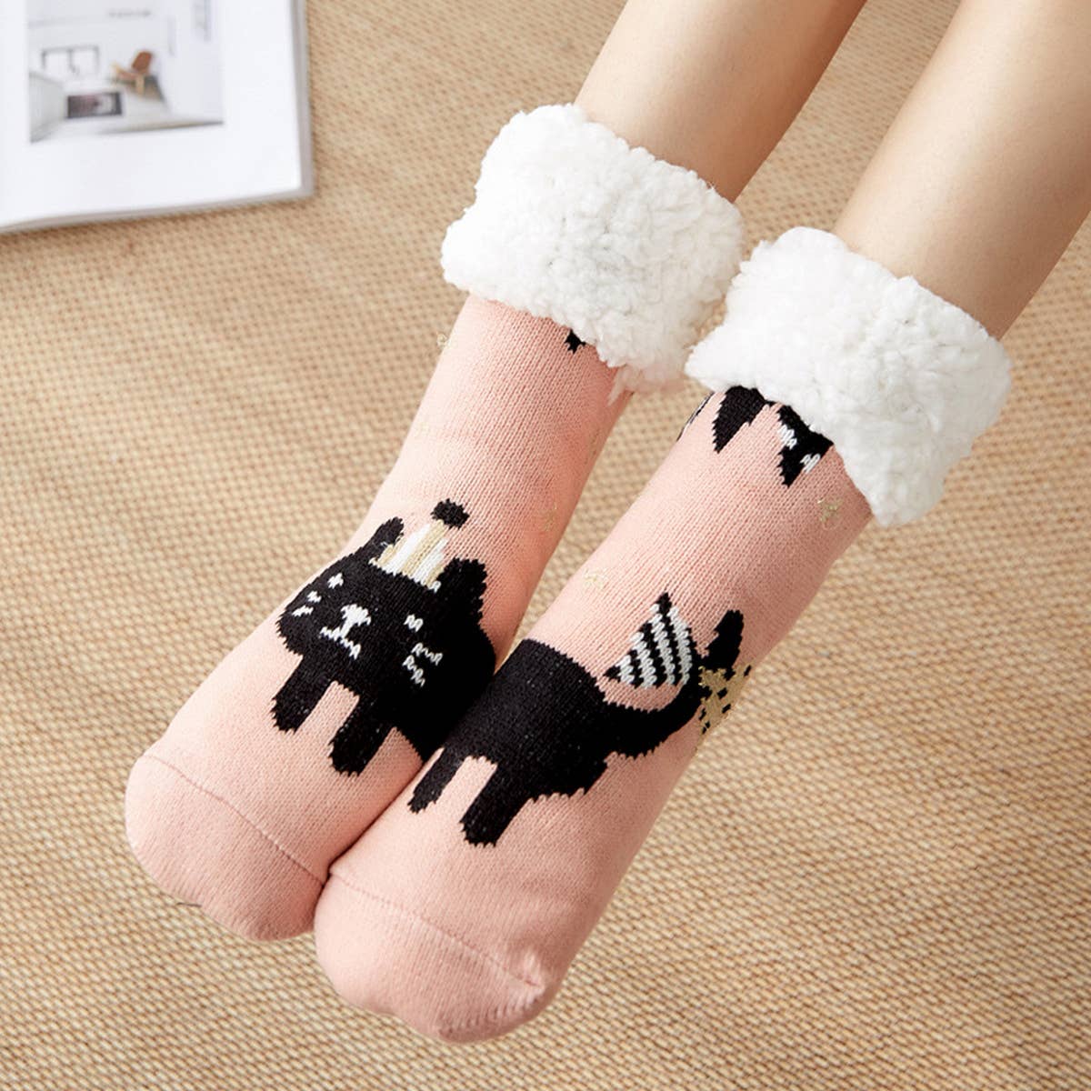 CHRISTMAS WARM PLUSH INDOOR SLIPPERS