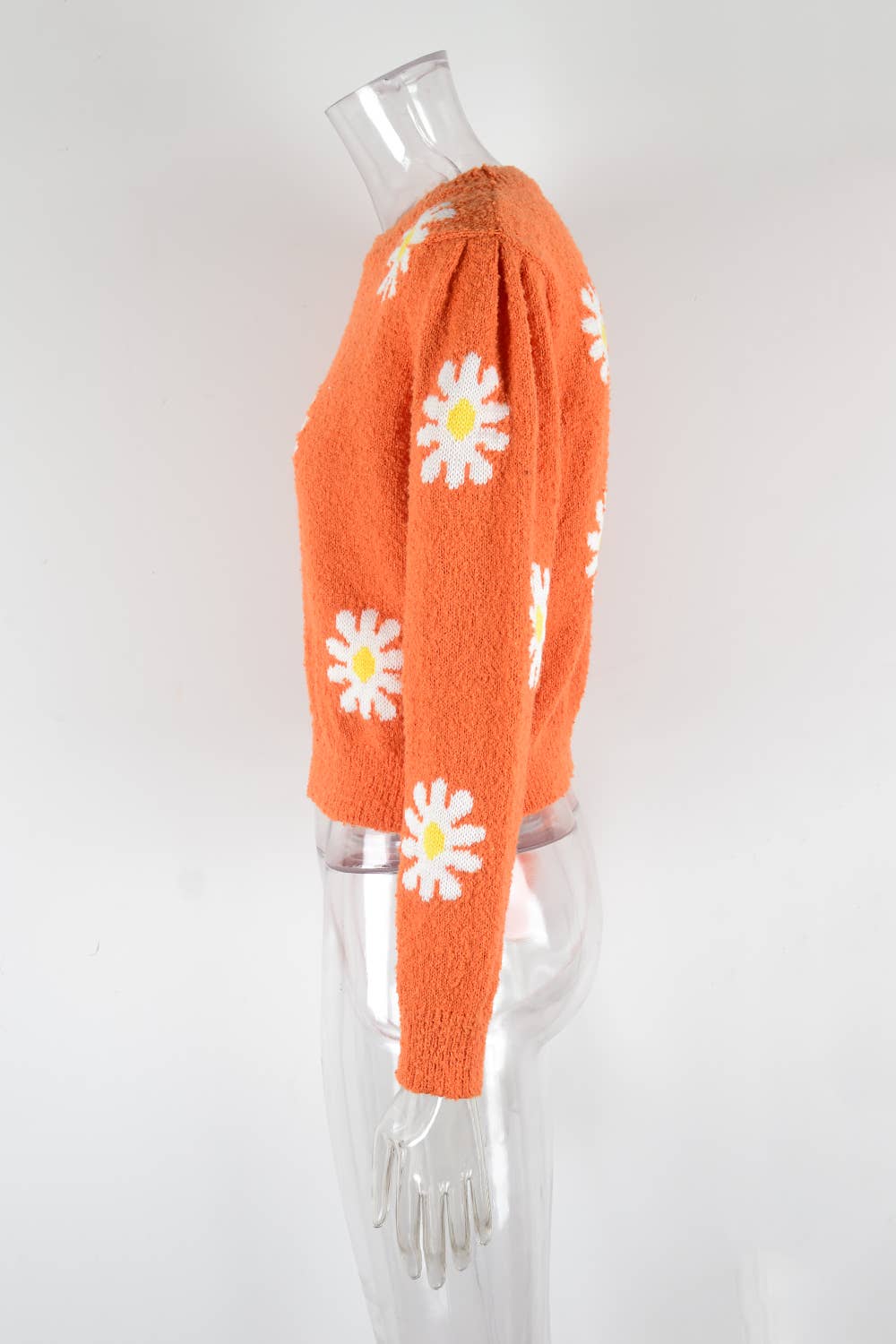DAISIES ROUND NECK FLOWER KNIT FASHION SWEATER