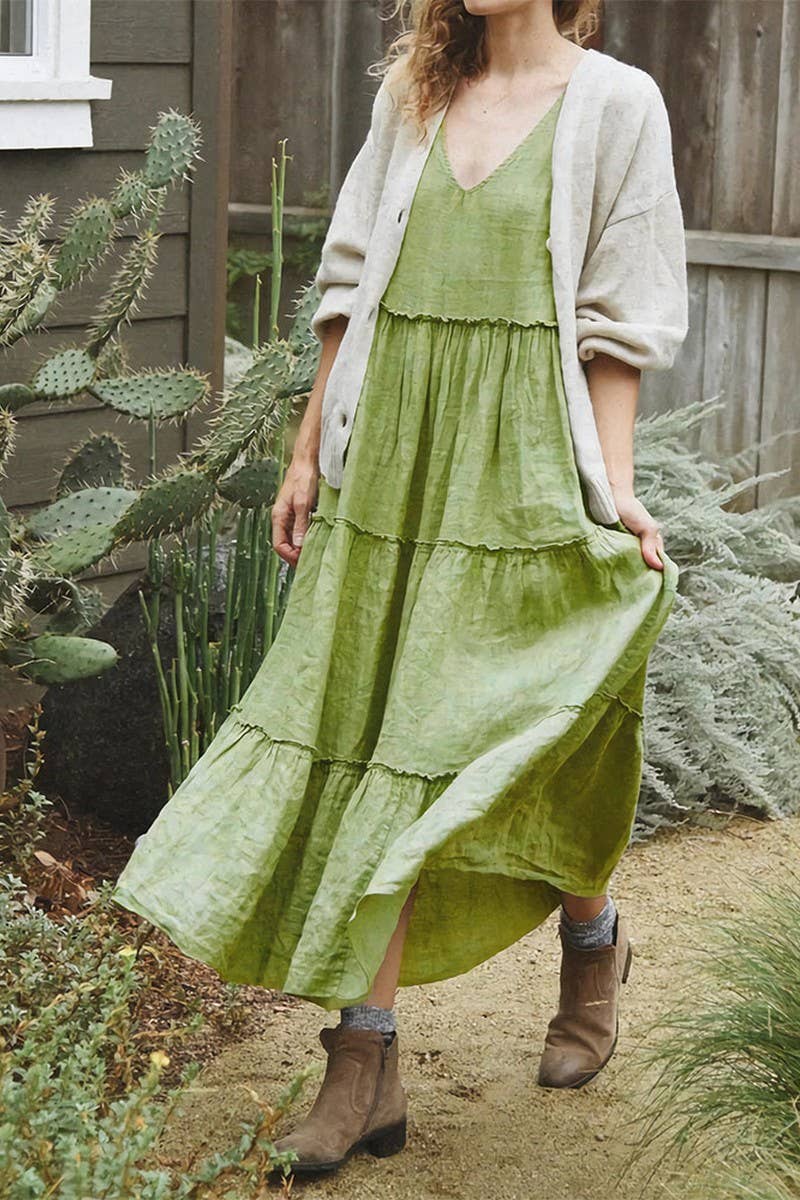 CWDMD1855_SOLID COLOR LOW CUT HALTER MIDI DRESS