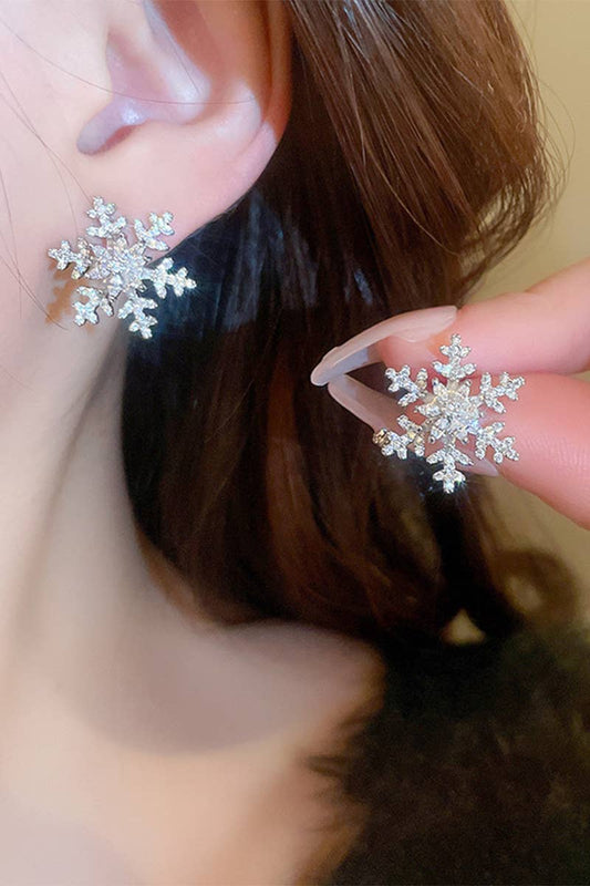 SNOW STUD EARRINGS_CWAJE0335